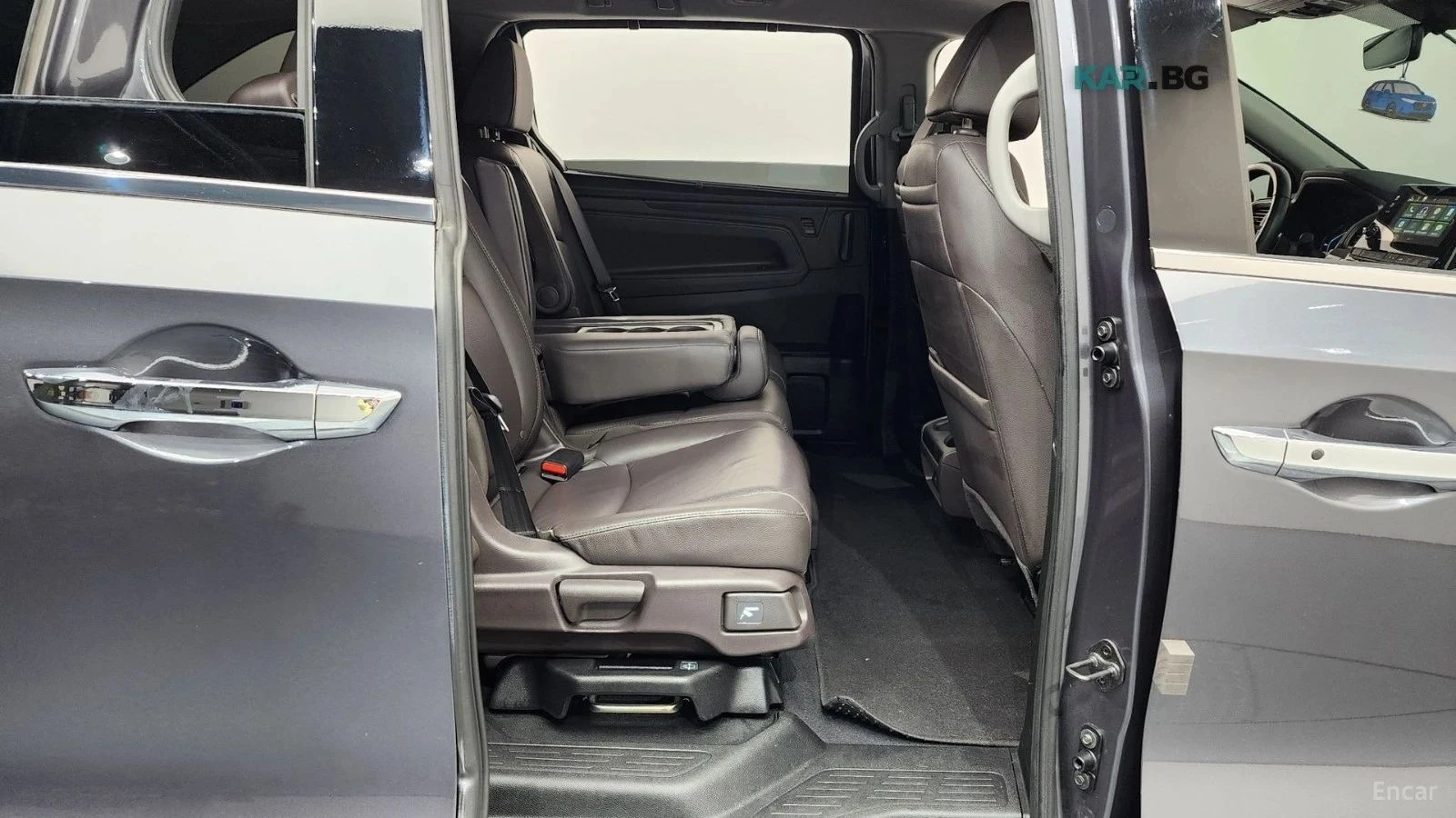 Honda Odyssey, снимка 12 - Автомобили и джипове - 56705907