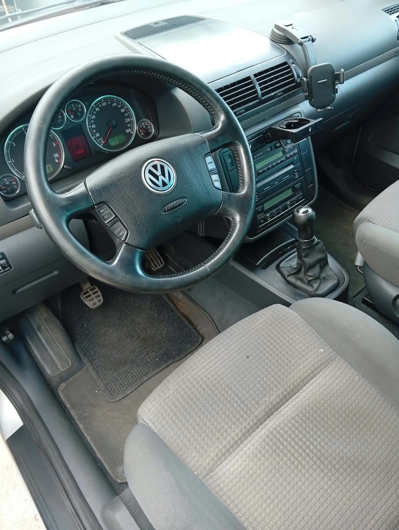 VW Sharan, снимка 7 - Автомобили и джипове - 56729622
