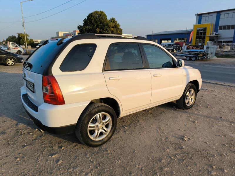 Kia Sportage 2.0i 4x4 LPG FACELIFT, снимка 3 - Автомобили и джипове - 47240726