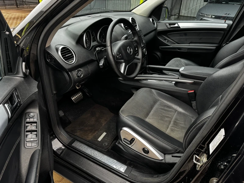 Mercedes-Benz ML 320 FACELIFT TOP, снимка 8 - Автомобили и джипове - 48174701