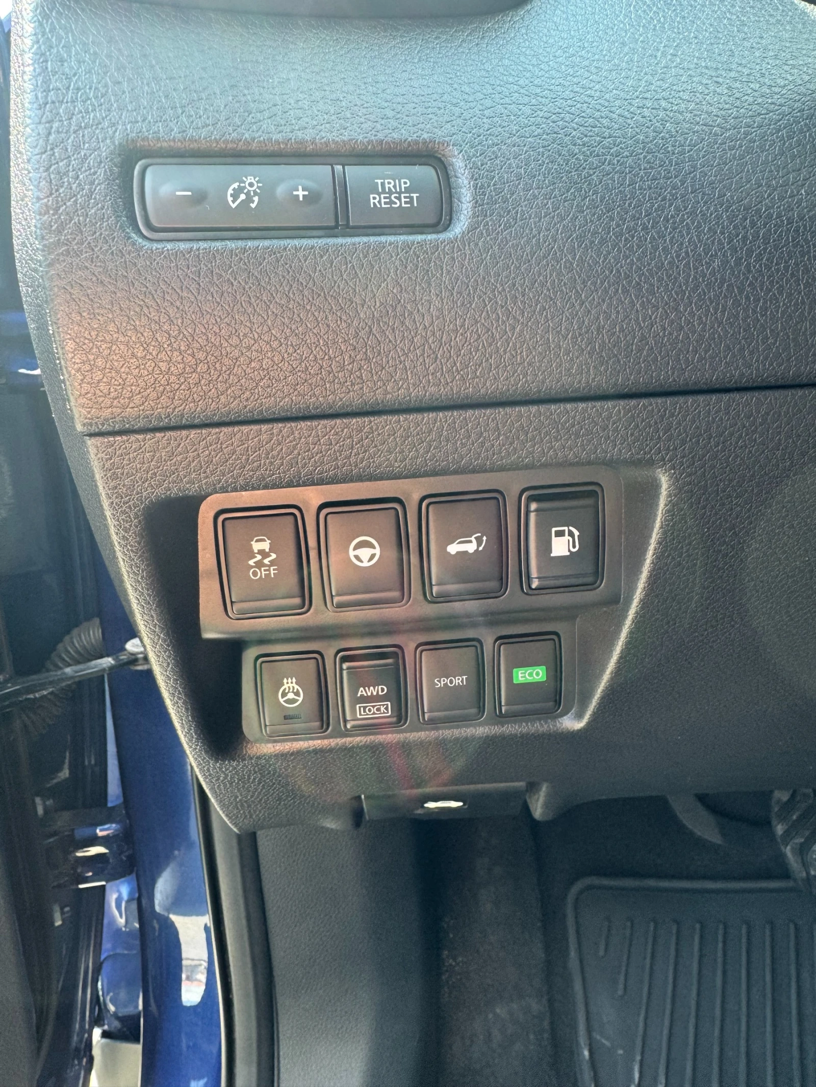 Nissan Rogue 2.5i AWD SL - изображение 7