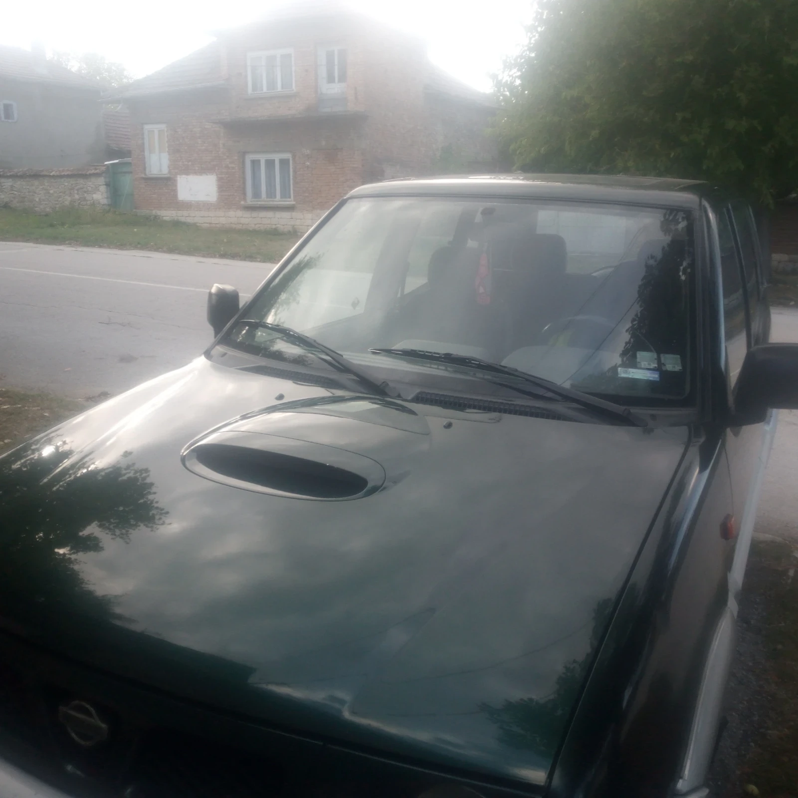 Nissan Terrano 2.4 116 бензин  - изображение 3