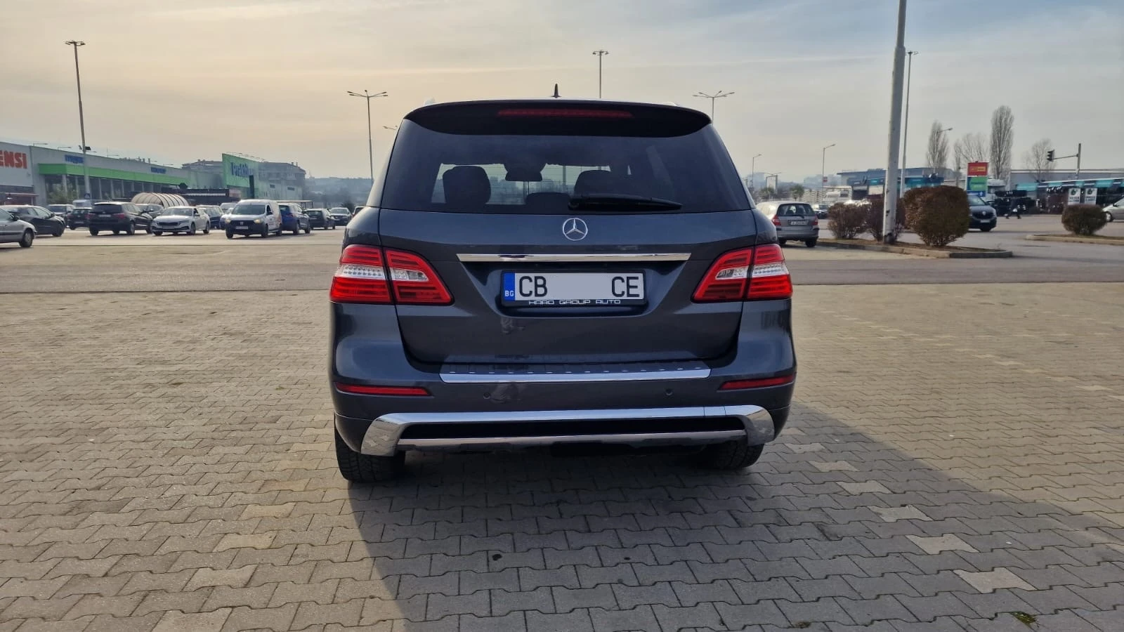 Mercedes-Benz ML 350 SWIZ* AMG* AIR* FULL* DISTRONIC* BLUETECH* LEDD*  - изображение 5