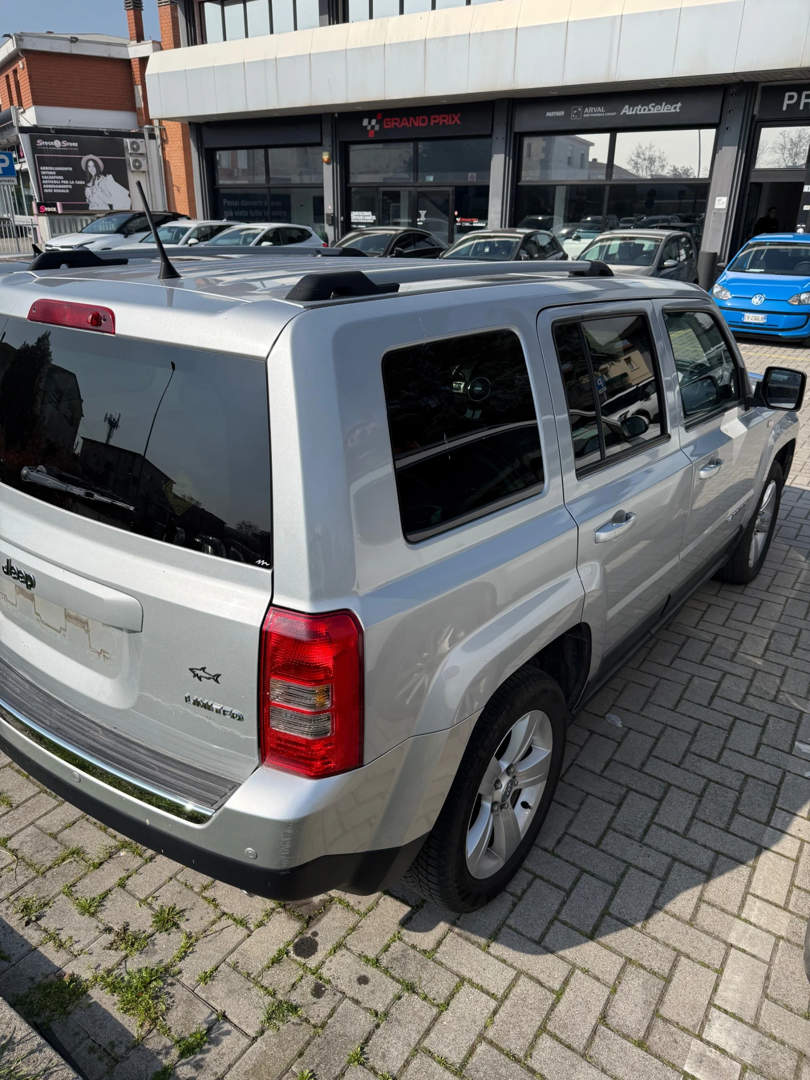 Jeep Patriot (KATO НОВА) - изображение 7
