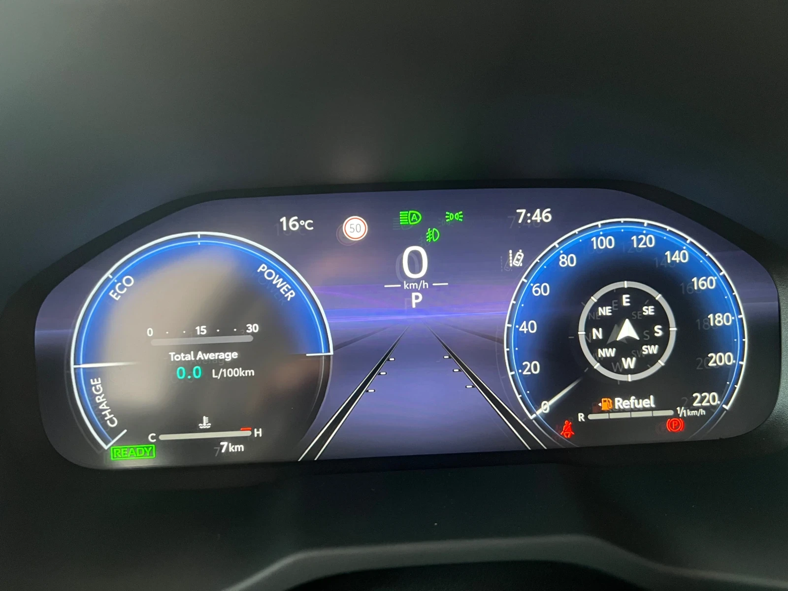 Toyota Rav4 Executive, снимка 6 - Автомобили и джипове - 53982438