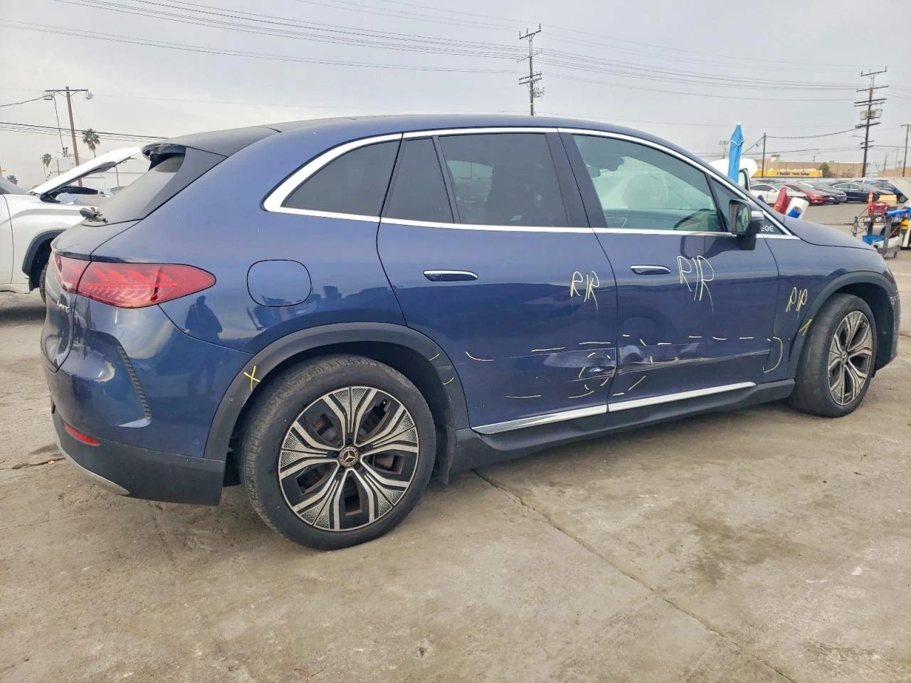 Mercedes-Benz EQE Suv 350 4Matic, снимка 3 - Автомобили и джипове - 54094670