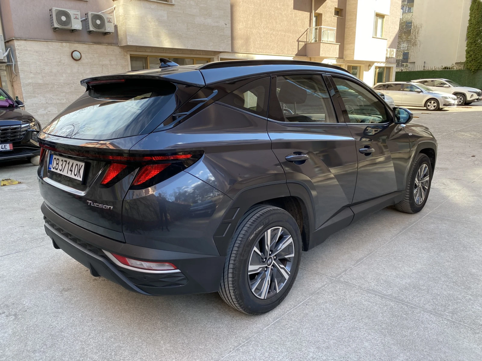 Hyundai Tucson 1.6 CRDI / MHEV / DCT7 / Business, снимка 5 - Автомобили и джипове - 54128930