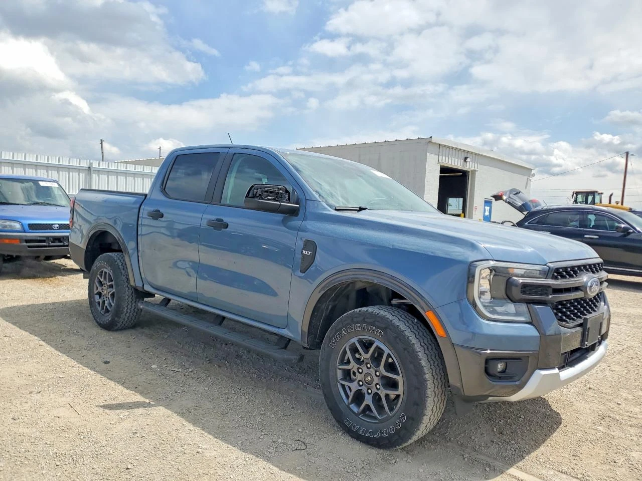 Ford Ranger 2.3l Xlt 4WD SuperCrew 5' Box* CARFAX*  | Mobile.bg � ����������� 4