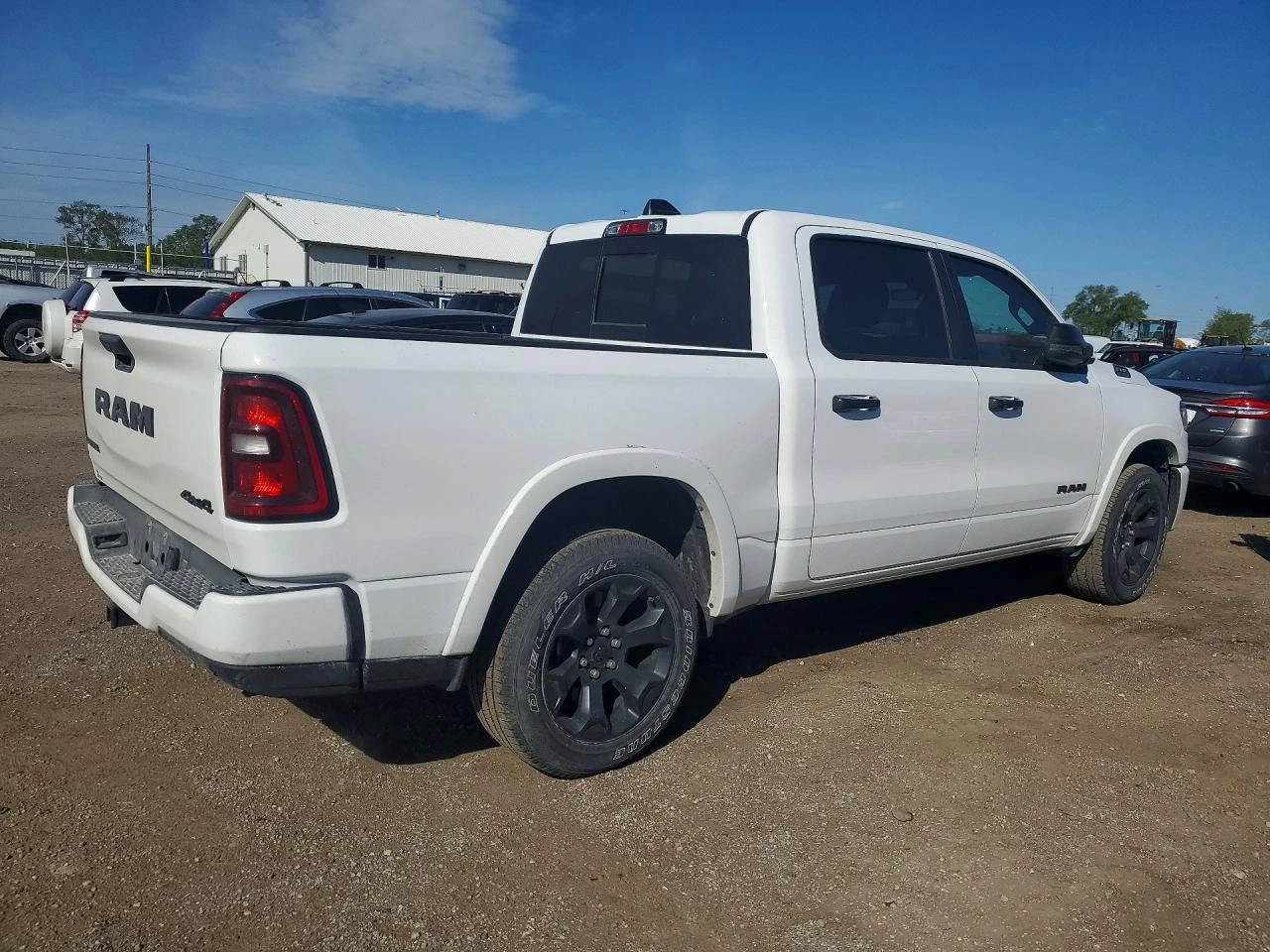 Dodge RAM 1500 Big Horn, снимка 3 - Автомобили и джипове - 54700628