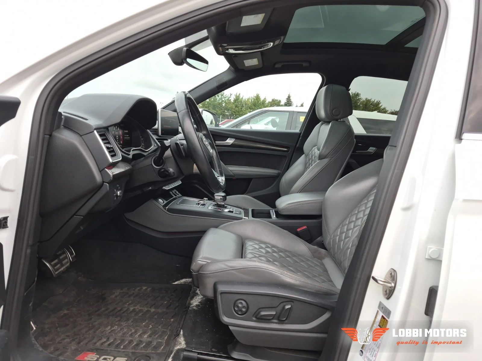 Audi SQ5, снимка 5 - Автомобили и джипове - 56128866