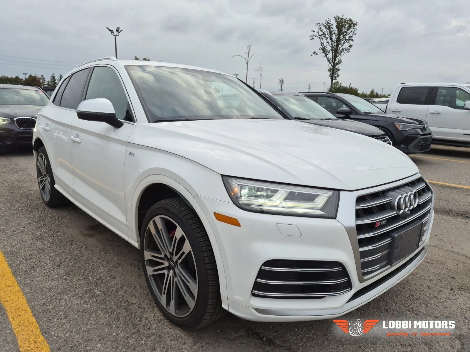 Audi SQ5, снимка 2 - Автомобили и джипове - 56128866