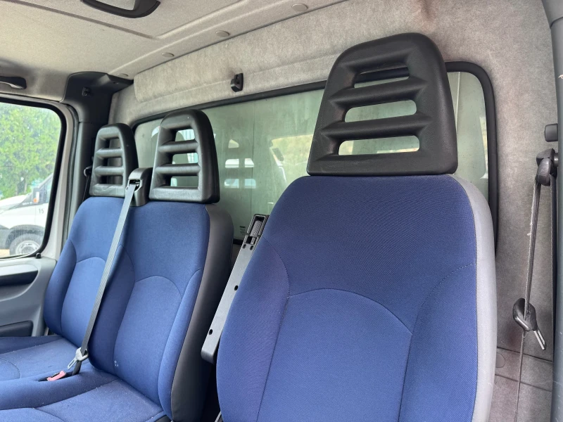 Iveco Daily 3.0HPI* 35C18* 4.30 метра фургон, снимка 9 - Бусове и автобуси - 51792895