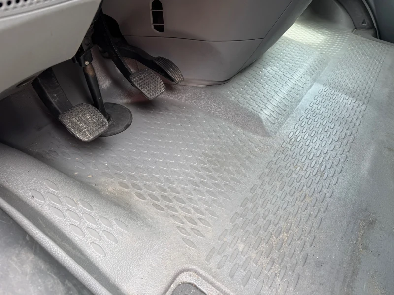 Iveco Daily 3.0HPI* 35C18* 4.30 метра фургон, снимка 8 - Бусове и автобуси - 51792895