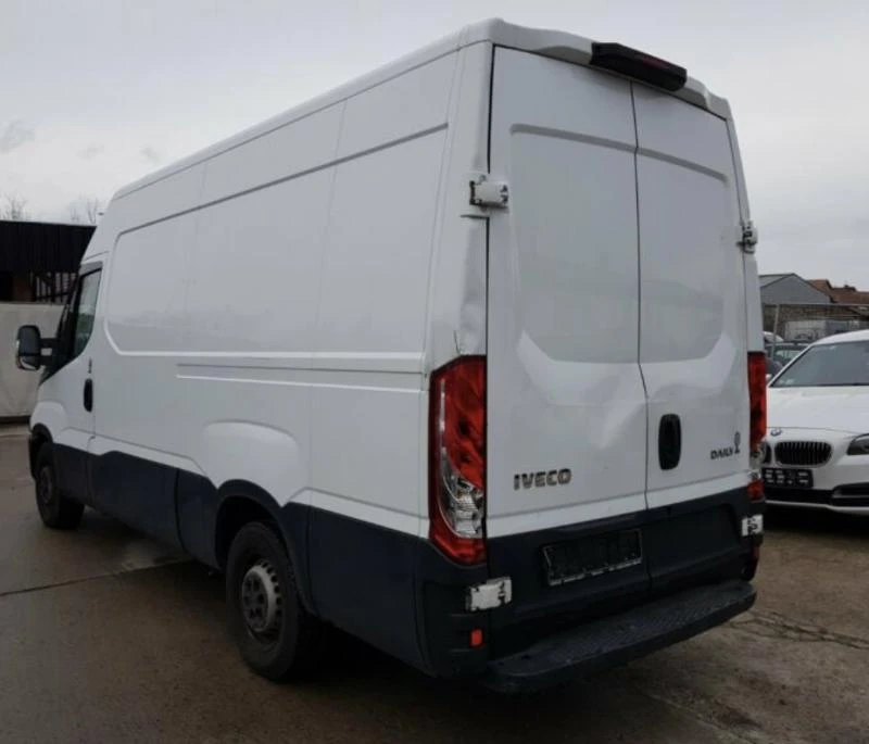 Iveco Daily 2.3 35s16, снимка 2 - Бусове и автобуси - 46808693