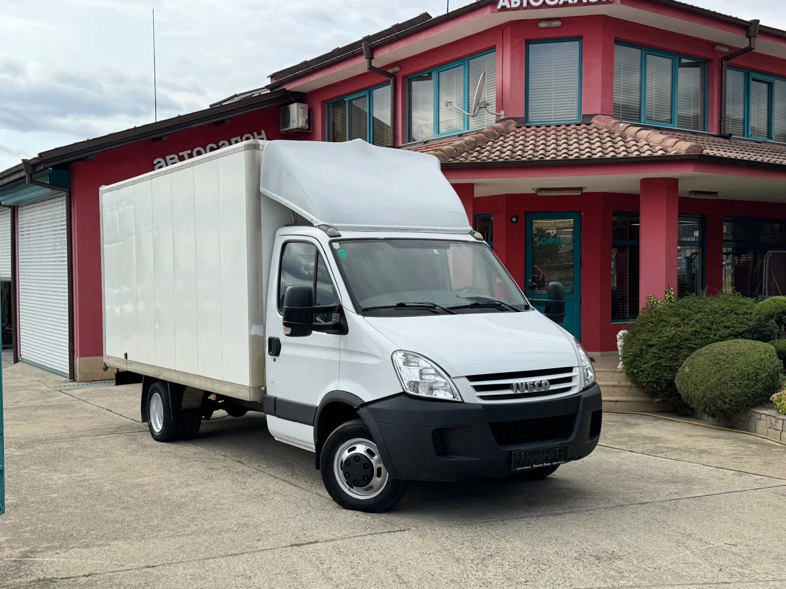 Iveco Daily 3.0HPI* 35C18* 4.30 метра фургон, снимка 1