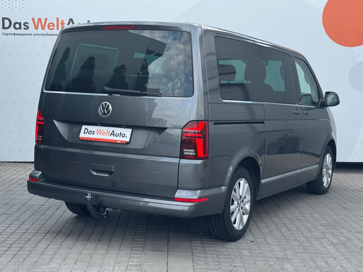 VW Multivan Comfortline TDI, снимка 3 - Бусове и автобуси - 53243024