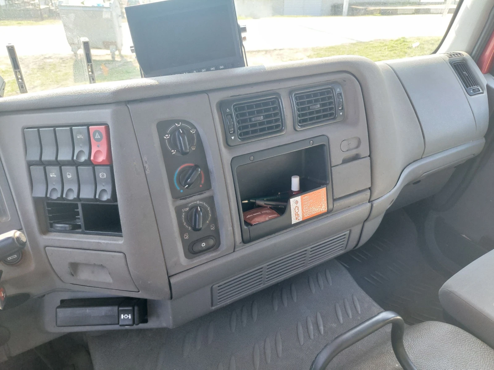 Renault Midlum, снимка 11 - Камиони - 53870454