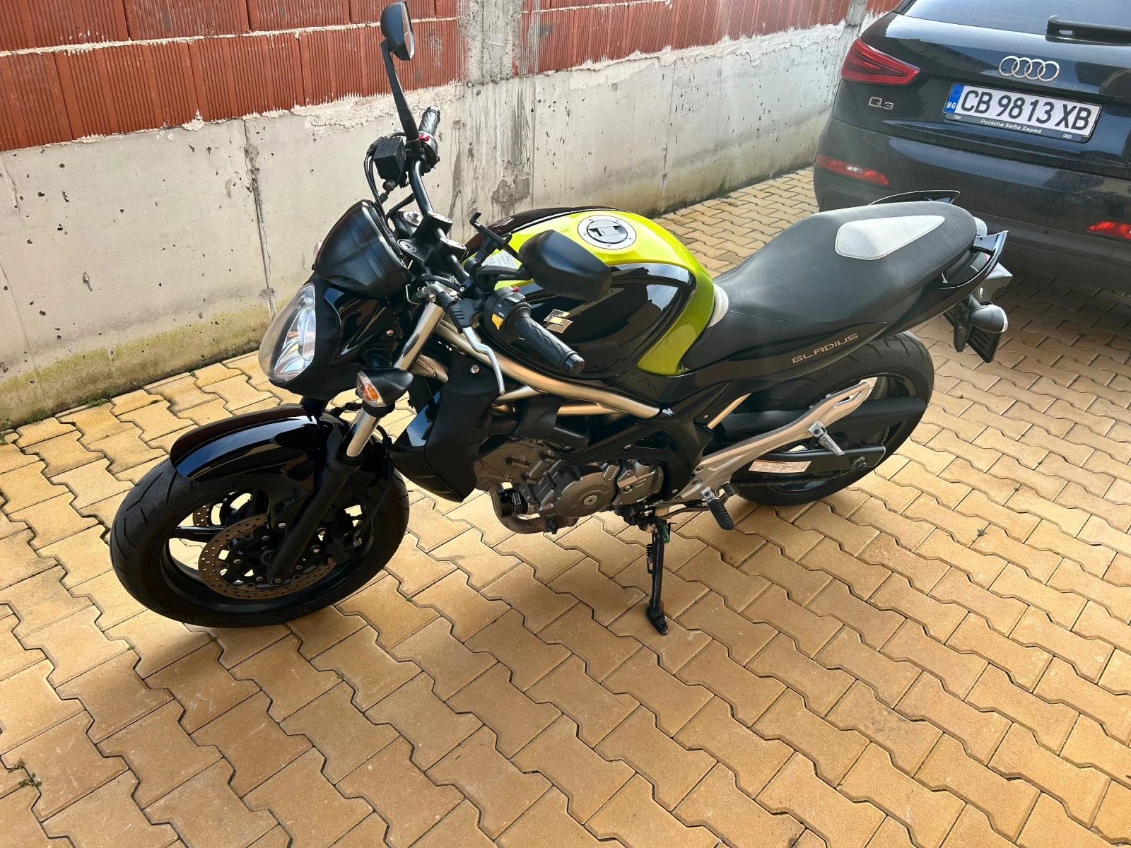 Suzuki Gladius SFV 650/2010/ABS, снимка 4 - Мотоциклети и мототехника - 53821904