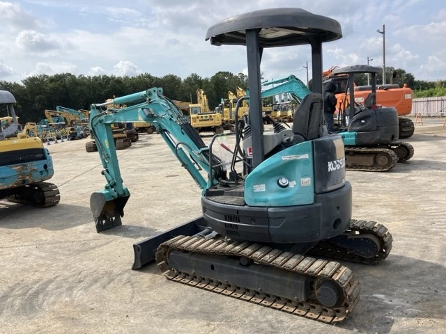 Багер Kobelco 2.7 тона / ПЕРФЕКТЕН ТЕХНИЧЕСКИ / ОЧАКВАН ВНОС !!!, снимка 4 - Индустриална техника - 55886332