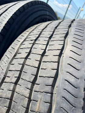 Гуми, снимка 2