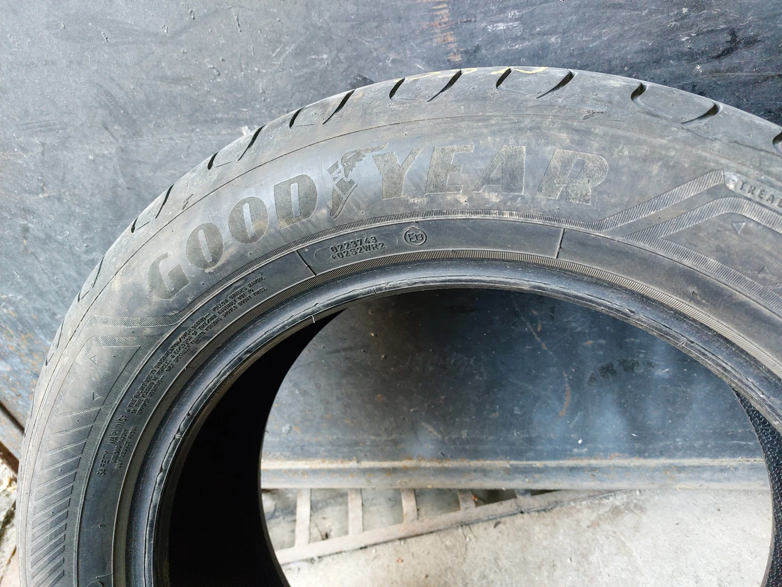 ���� 215/60R17 | Mobile.bg � ����������� 4