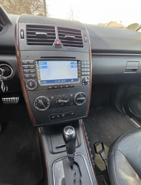 Mercedes-Benz A 200, снимка 4