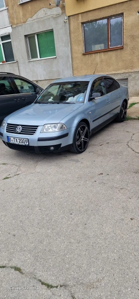 VW Passat 2.0  131ks  perfekten, снимка 1