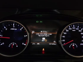Kia Carnival Diesel 9-Seater Prestige| 200к.с., снимка 8
