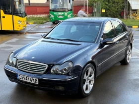 ������ Mercedes-Benz C 220