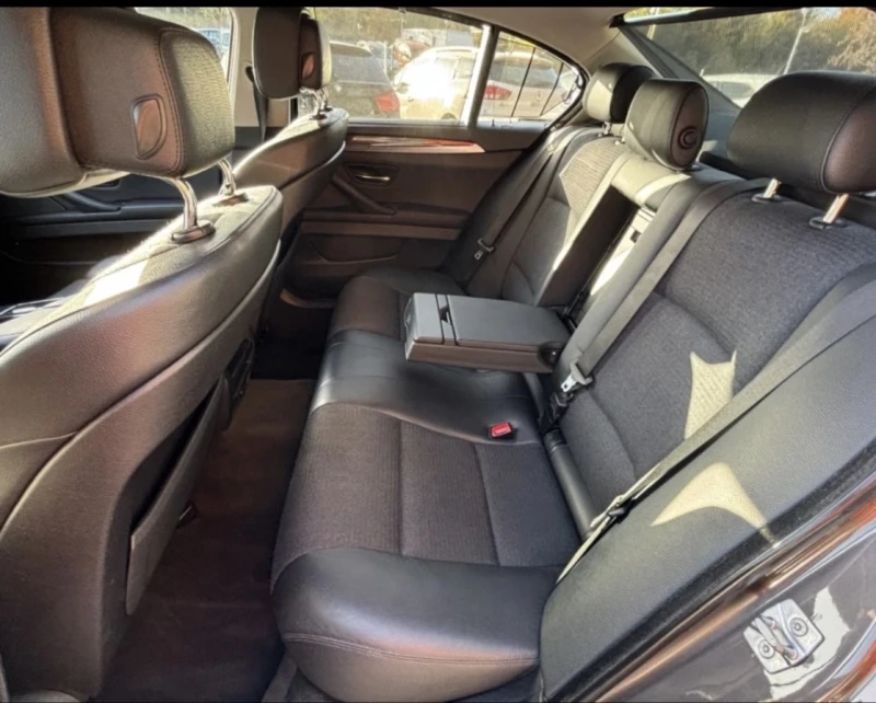 BMW 520 2.0 D, снимка 10 - Автомобили и джипове - 47748958