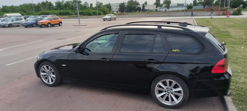 BMW 318 E91 , снимка 8 - Автомобили и джипове - 48669638