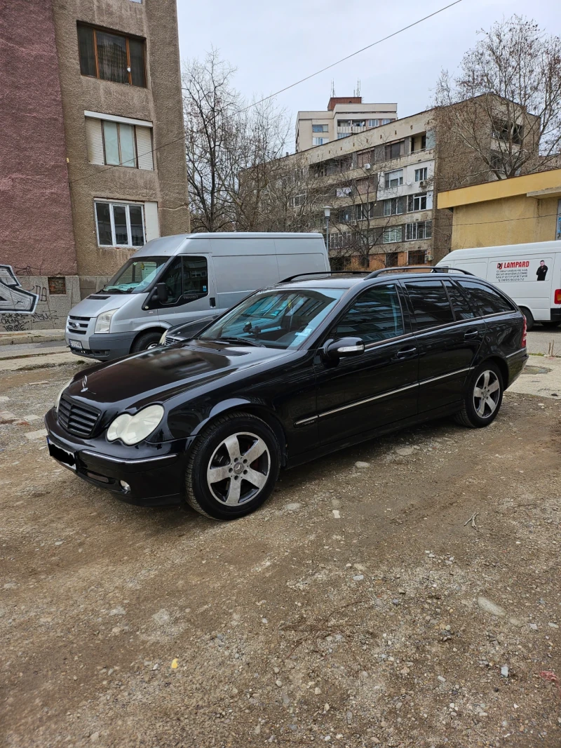 Mercedes-Benz C 240 Газ-Бензин, снимка 3 - Автомобили и джипове - 48681464