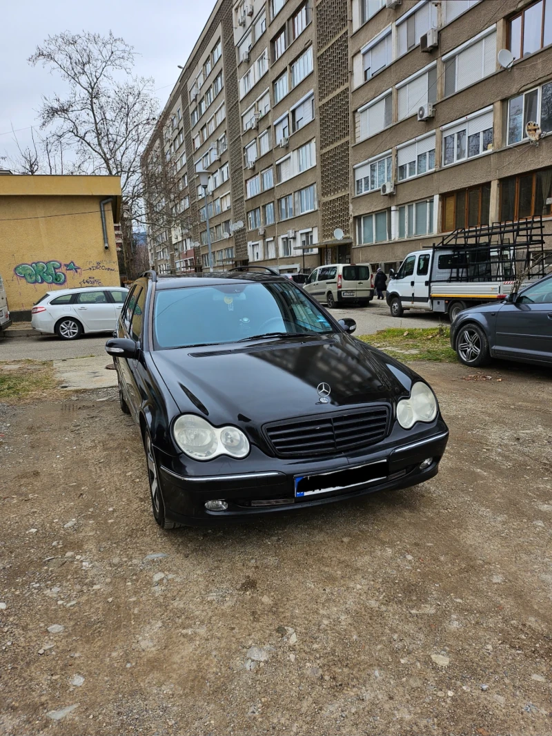 Mercedes-Benz C 240 Газ-Бензин, снимка 1 - Автомобили и джипове - 48681464