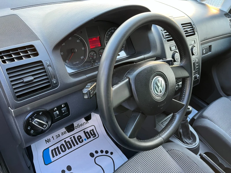 VW Touran 2.0TDI-7места, снимка 12 - Автомобили и джипове - 49274712