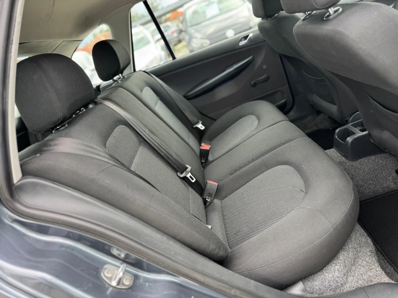 Skoda Fabia 1.9TDI 101кс КЛИМАТИК , снимка 13 - Автомобили и джипове - 50447858