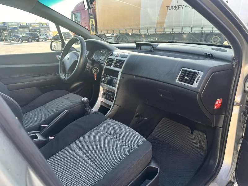 Peugeot 307, снимка 8 - Автомобили и джипове - 52513061