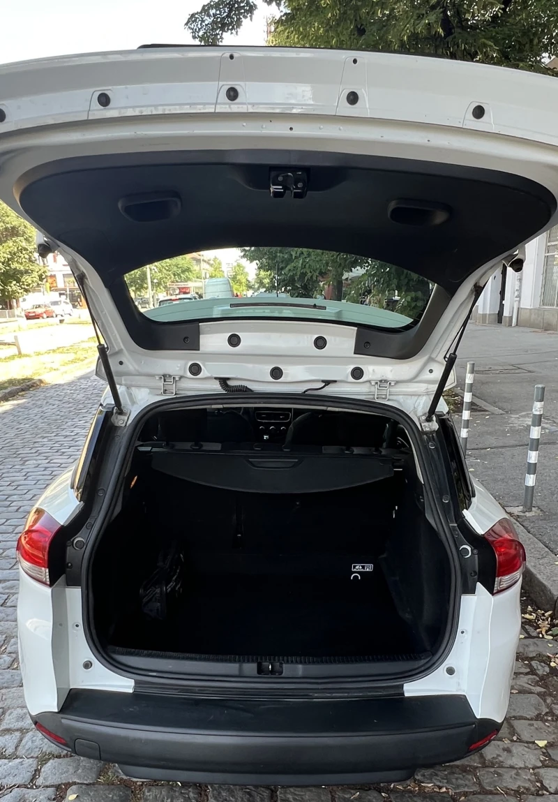 Renault Clio GRANDTOUR PH2   Life, снимка 5 - Автомобили и джипове - 51280893