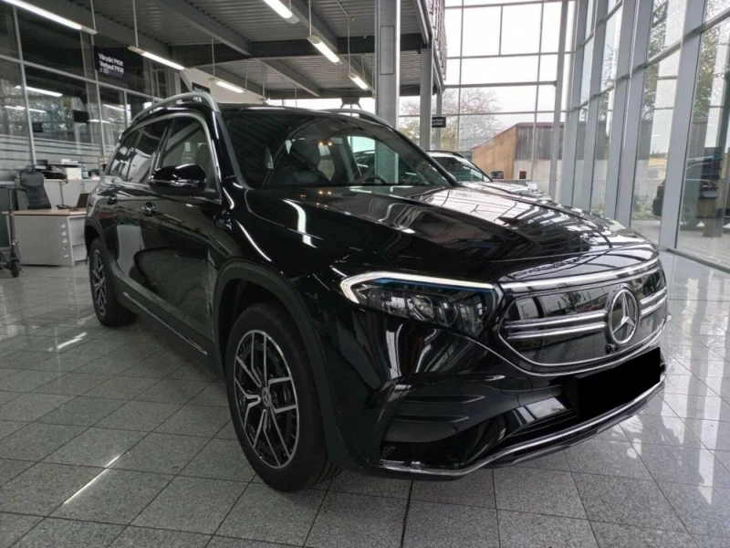 Mercedes-Benz EQB 300* 4M* AMG* KEYLESS* DISTR* LED* , снимка 2 - Автомобили и джипове - 52152592