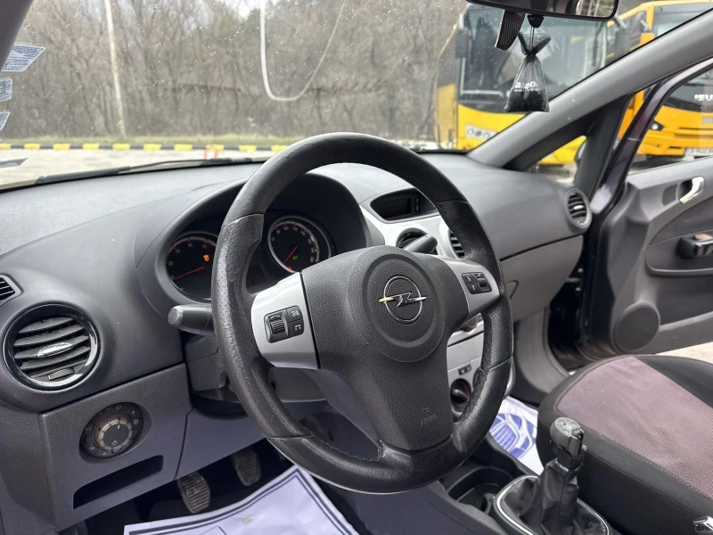 Opel Corsa ГАЗ, снимка 14 - Автомобили и джипове - 53089416