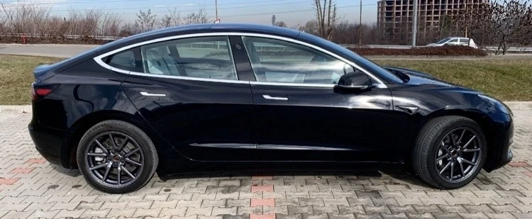 Tesla Model 3 SR+ Европейска, снимка 4 - Автомобили и джипове - 52795257
