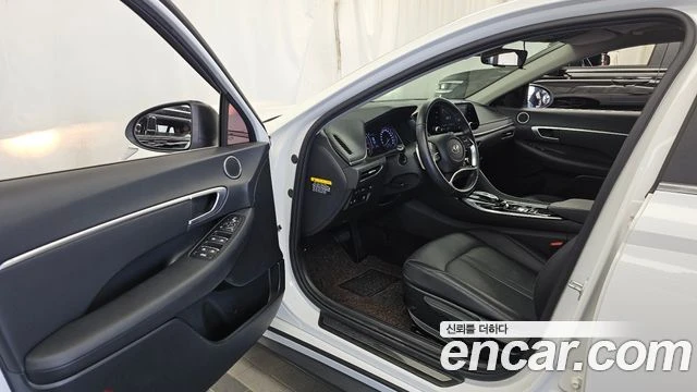 Hyundai Sonata, снимка 10 - Автомобили и джипове - 56089253