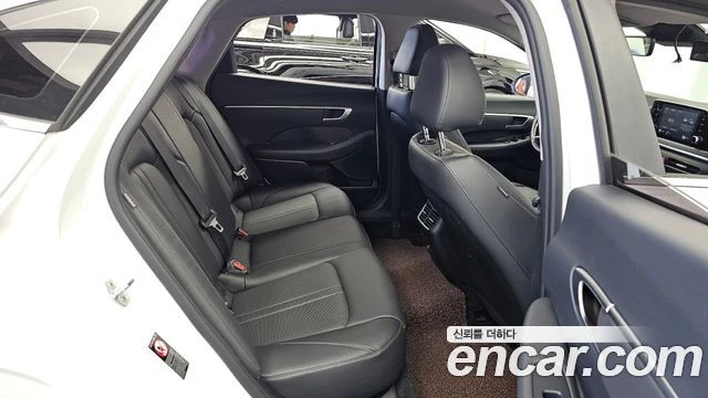 Hyundai Sonata, снимка 12 - Автомобили и джипове - 56089253