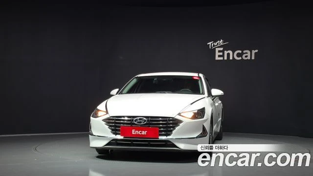 Hyundai Sonata, снимка 3 - Автомобили и джипове - 56089253