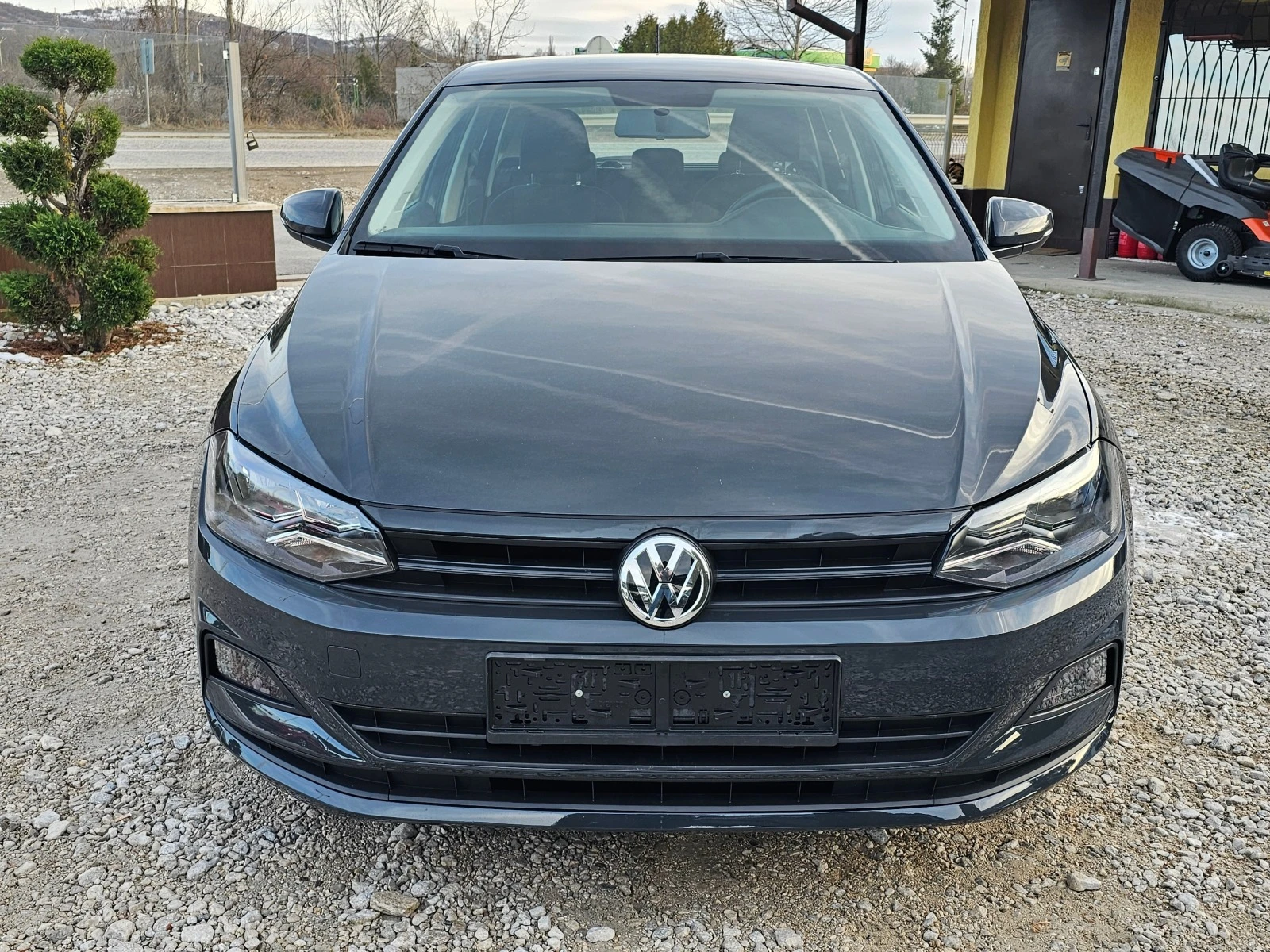 VW Polo 1.0 БЕНЗИН EURO 6b! ! КЛИМАТИК - изображение 8