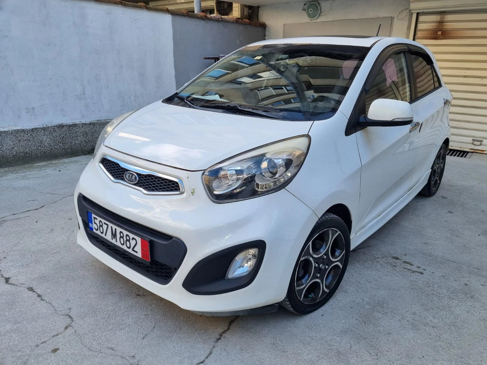Kia Picanto Автоматик - изображение 3