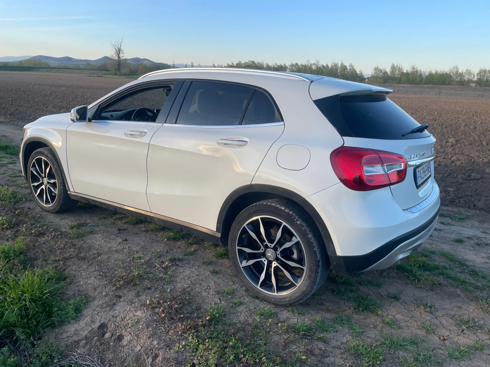 Mercedes-Benz GLA 250  - изображение 3