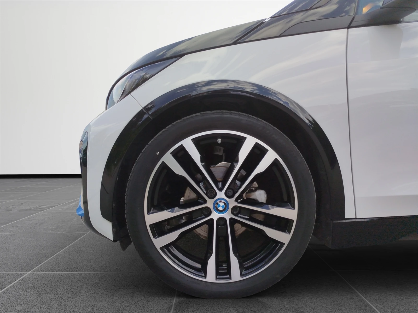 BMW i3 120Ah - изображение 5
