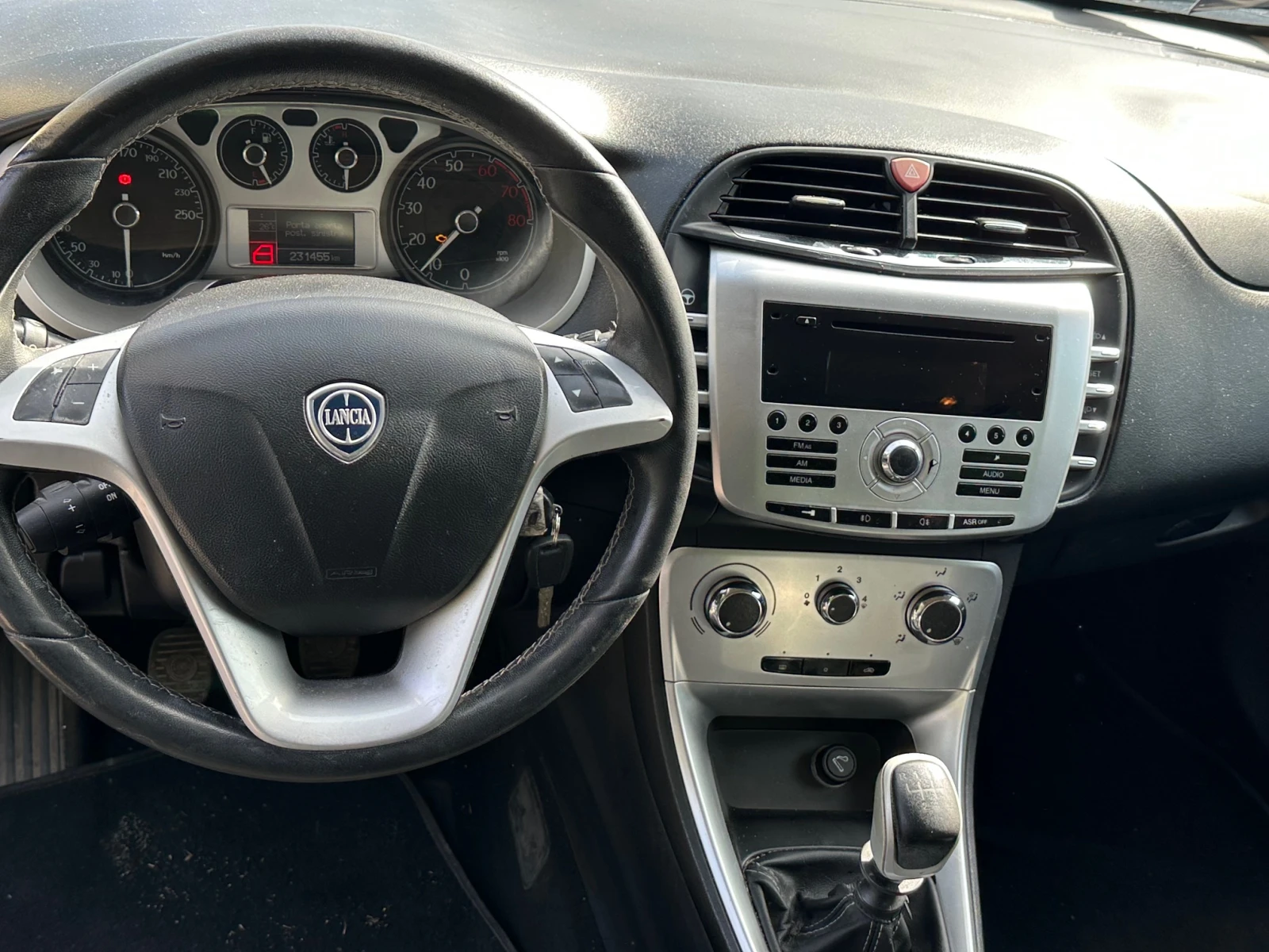 Lancia Delta 1.4T ГАЗ - изображение 10