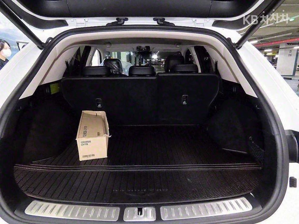 Genesis GV70 3.5T AWD 2023     | Mobile.bg   16