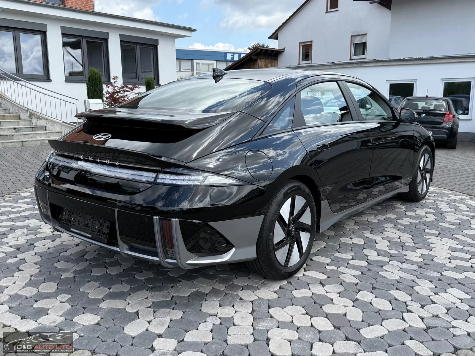 Hyundai Ioniq 6 ELEKTRO/151HP/PIXEL-LED/CAM/NAVI/KLESS/CPLAY/435g - изображение 7